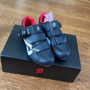 Brand new Peloton cycling shoes with clips Men's Size 43 (10)